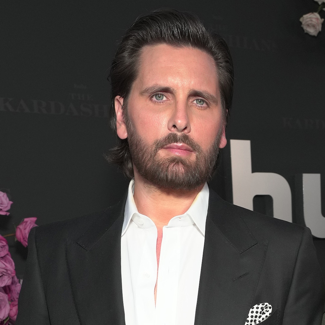 Scott Disick Shares Sweet Photo of His Kids at a Family Dinner